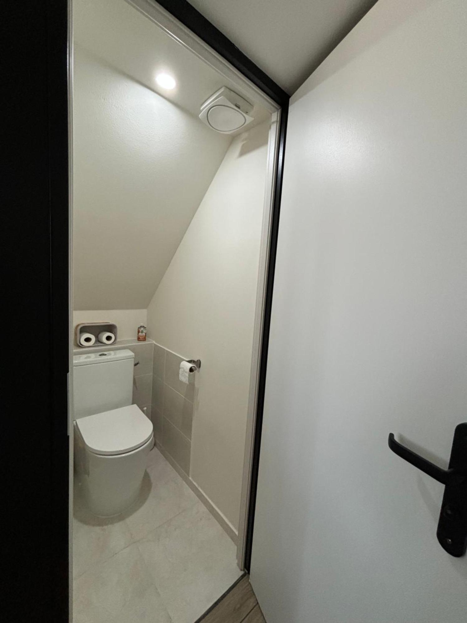 Tiny Room Лангр Экстерьер фото