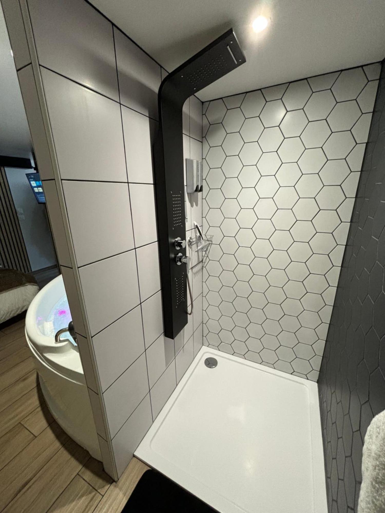 Tiny Room Лангр Экстерьер фото